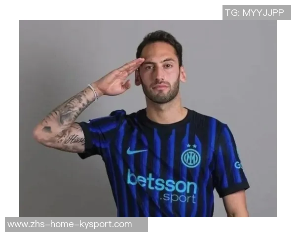 国米恢复训练恰尔汗奥卢与巴雷拉回归合练展现良好状态